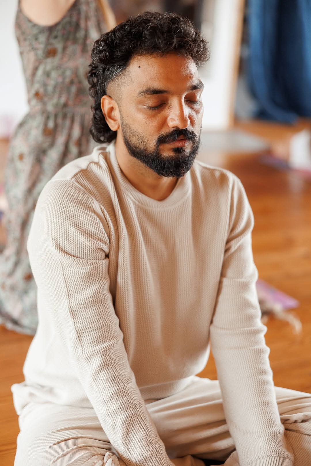 Founder of this page during meditation on spiritual healing group practice, hypnotherapist, shakti tantra and pranic healing practitioner in Warsaw